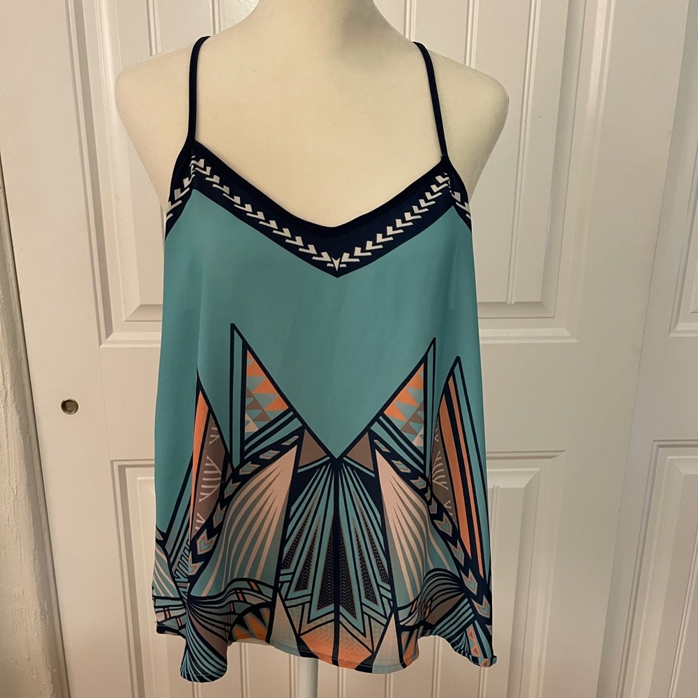 Flowy flattering summer top!